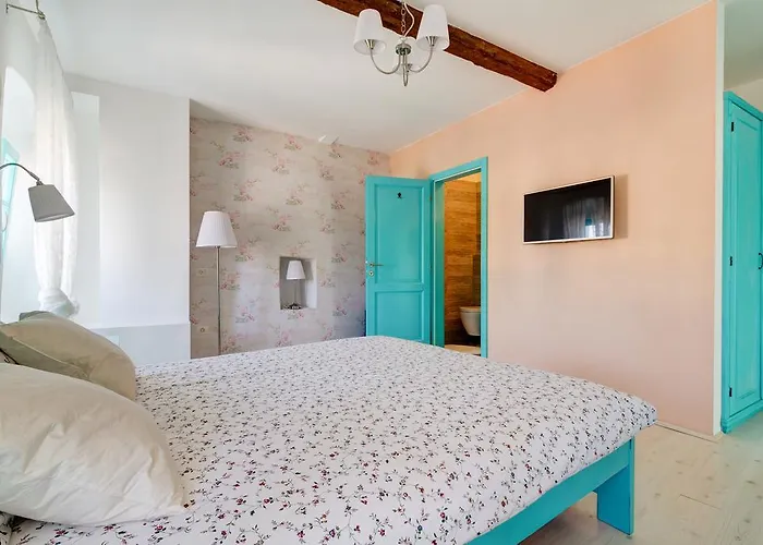 Heritage Chersin Hotel 4*