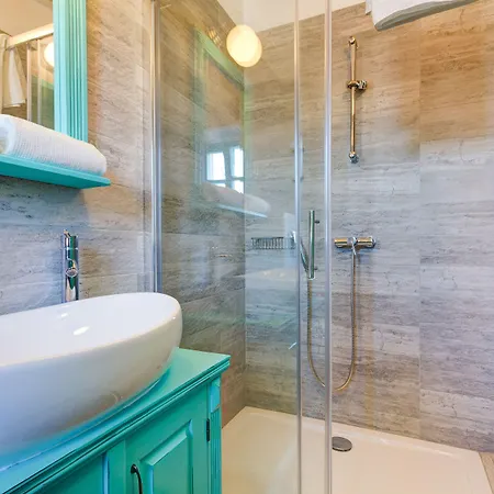 Hotel Heritage Chersin 4*